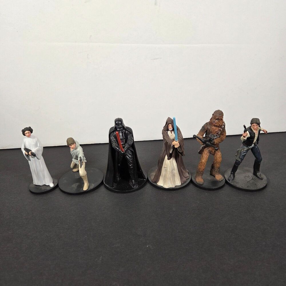 Star Wars Disney Store  Exclusive 4 in. Leia Luke Vader Obi Wan Han Chewbacca